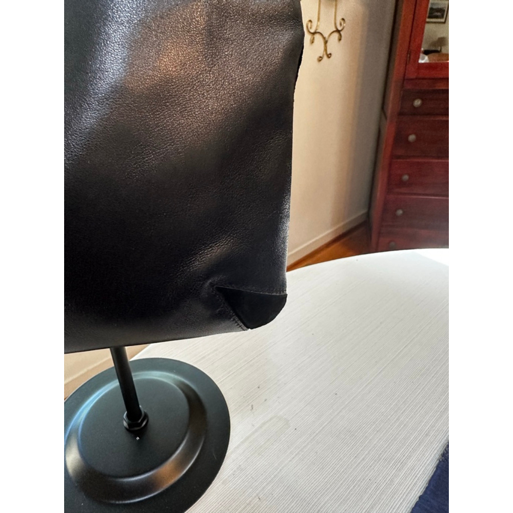 Jimmy Choo Black Leather & Suede Shoulder Bag w: Gold Chain - Picture 6 of 15